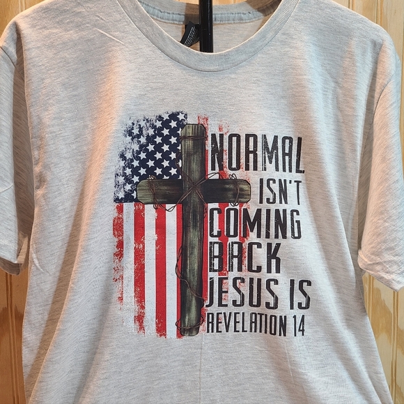 Gray Graphic Tee with Cross and Flag Design - Picture 10 of 16